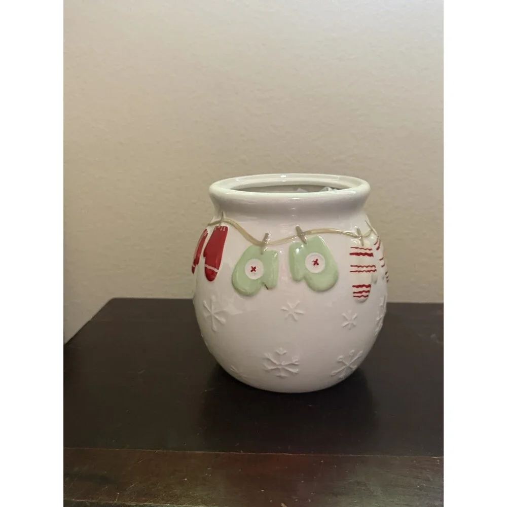 Vintage Hallmark Christmas Round Mitten Cookie Jar Holiday Decor - No Lid
